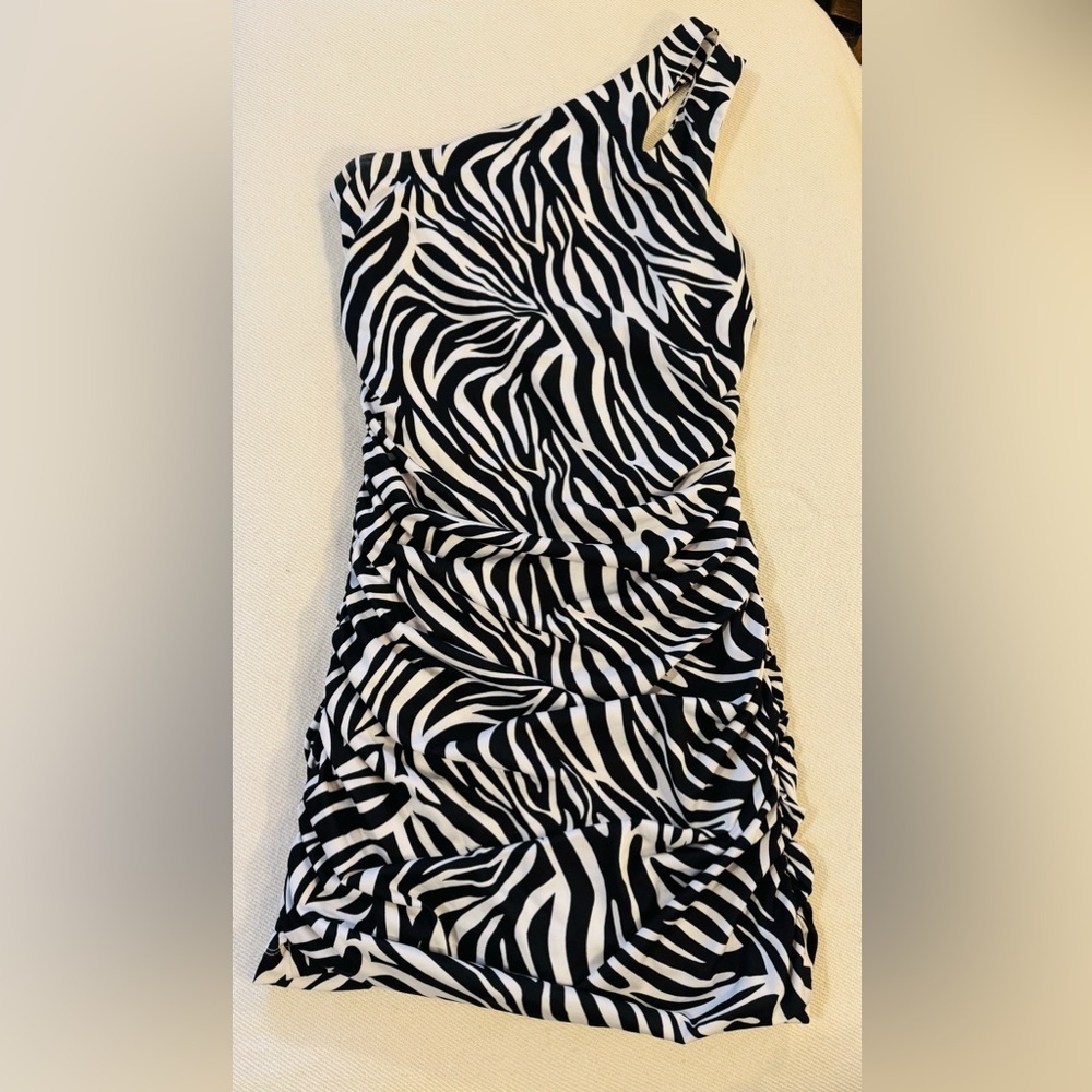 Y2K 2000s Vintage Wishes Black and‎ White Zebra One Shoulder Dress